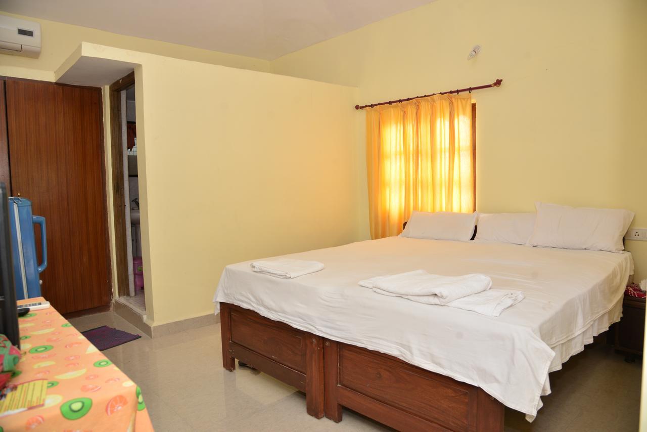Jack'S Place Hotel Кавелосим Екстериор снимка